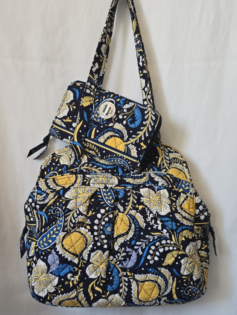 Vera Bradley Ellie Blue Paisley Quilted Elephant Med Zip Tote & Turnlock Wallet